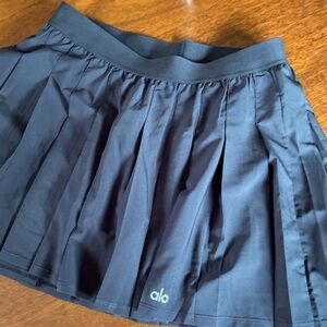 Alo Yoga Tennis Skirt. Mint condition. Rarely worn